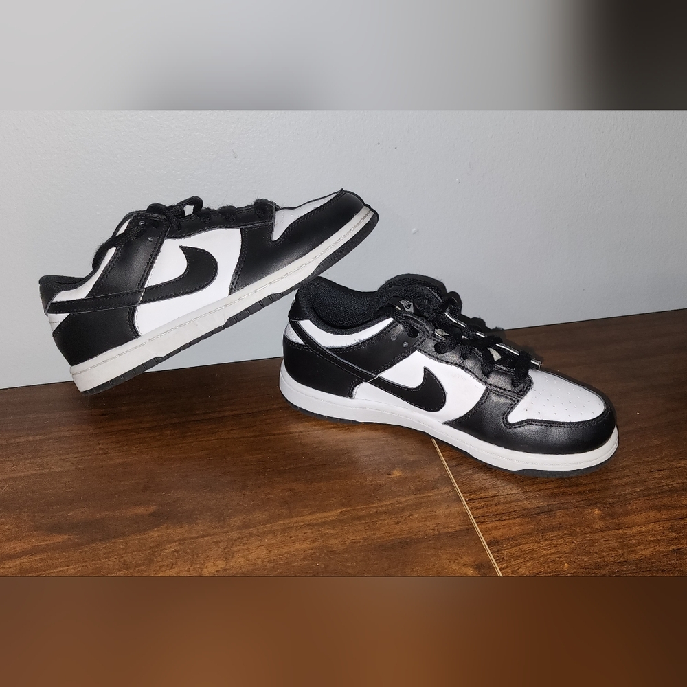 Pandas Nike Dunks